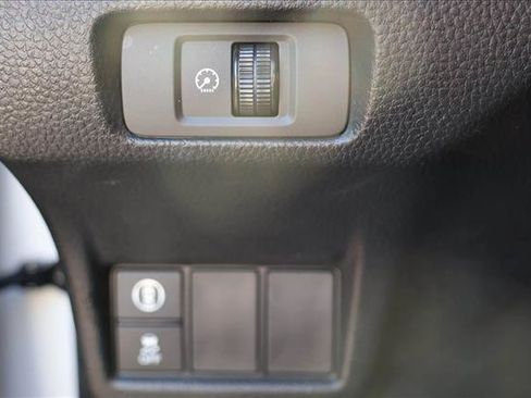 Used 2023 Honda Civic LX image 13