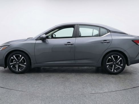 Used 2025 Nissan Sentra SV FWD image 5