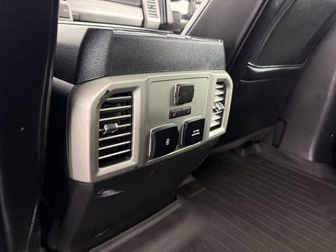 Used 2017 Ford F450 Lariat w/ Lariat Ultimate Package image 34