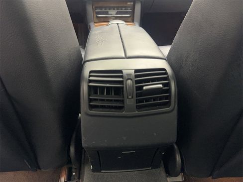 Used 2014 Mercedes-Benz E 350 Sedan image 68