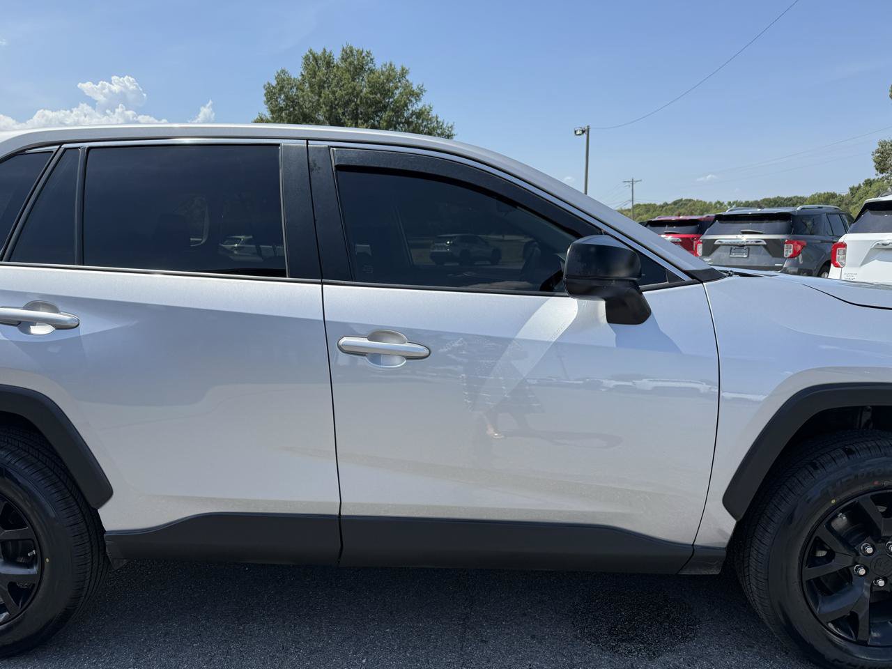 Used 2024 Toyota RAV4 LE FWD image 38