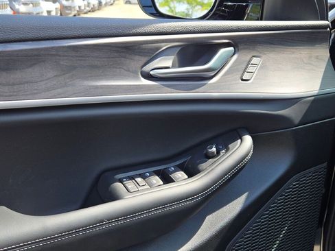 New 2025 Jeep Grand Cherokee Limited w/ MOPAR Finishing Package image 23