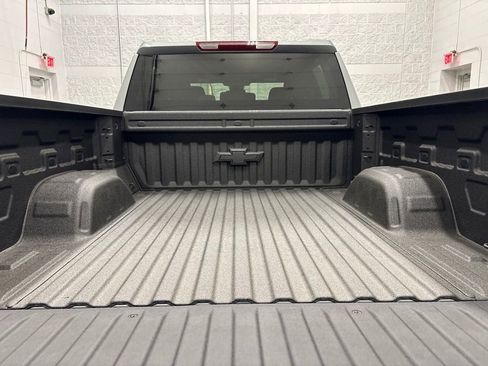 New 2026 Chevrolet Silverado 1500 RST AWD/4WD image 6