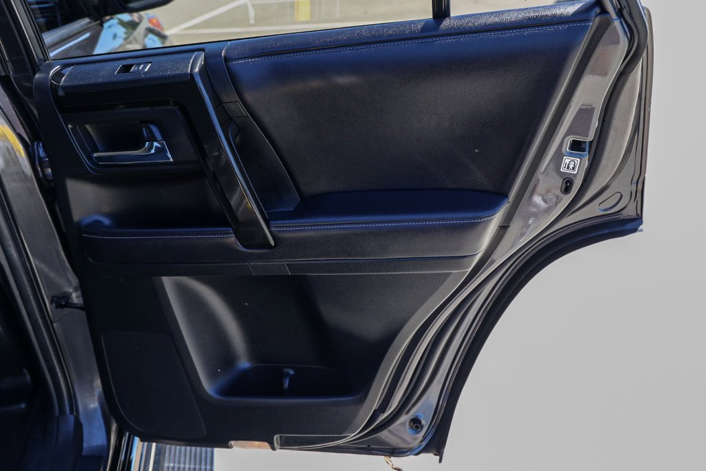 Used 2019 Toyota 4Runner Limited AWD/4WD image 20