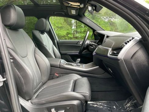 Used 2022 BMW X5 sDrive40i w/ Premium Package RWD image 19