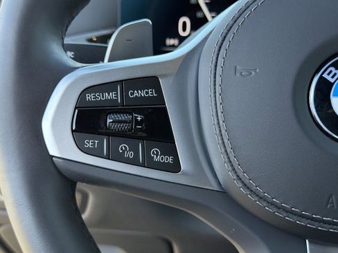 Used 2026 BMW X5 xDrive40i w/ M Sport Package image 25