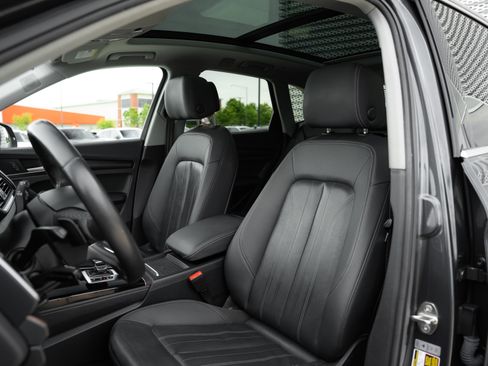 Used 2021 Audi Q5 2.0T Premium Plus w/ Premium Plus Package AWD/4WD image 25