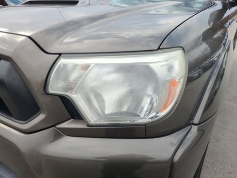 Used 2015 Toyota Tacoma 4x4 Double Cab w/ TRD Sport Package image 28