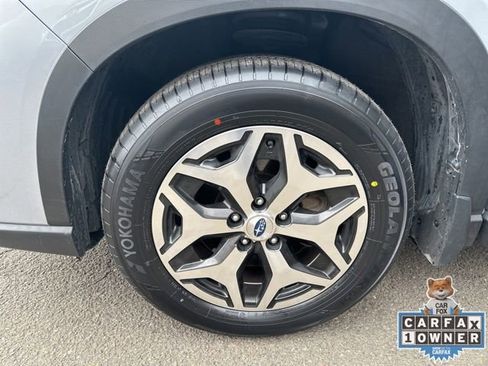 Certified 2023 Subaru Forester Premium image 31