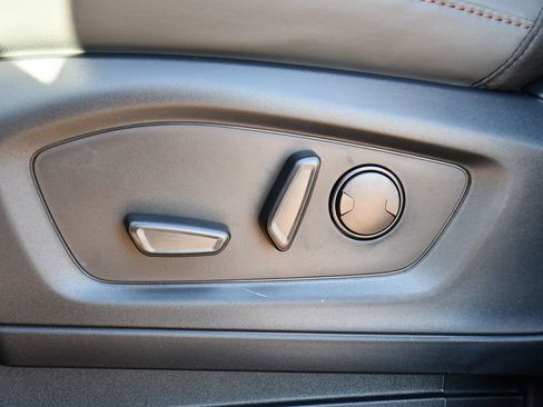 Used 2026 Ford Explorer Active w/ Active Comfort Package image 14