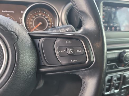 Used 2020 Jeep Wrangler Unlimited Sport S AWD/4WD image 29