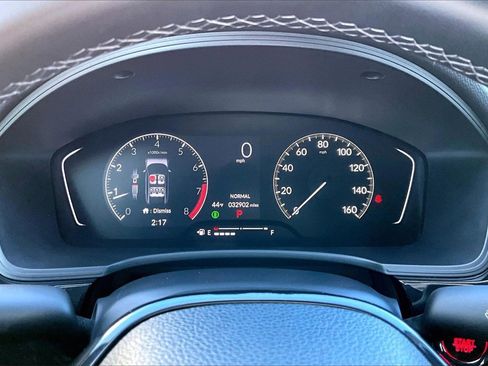 Used 2023 Honda Civic Sport image 10