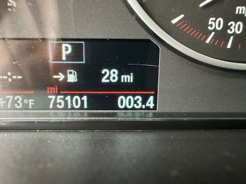 Used 2017 BMW 430i xDrive Coupe w/ Cold Weather Package image 12