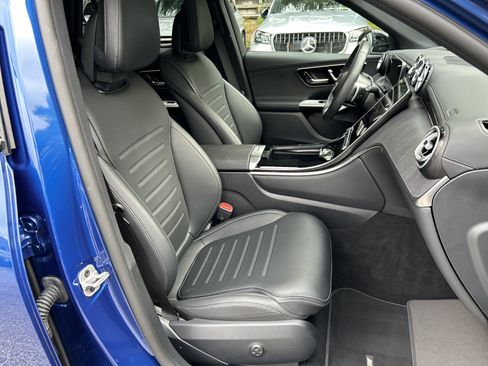 Certified 2025 Mercedes-Benz GLC 300 image 50