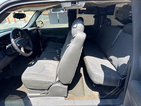 Used 2006 Chevrolet Silverado 1500 LS RWD image 12