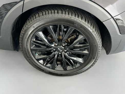 Used 2021 Kia Telluride SX w/ SX Prestige Package image 33