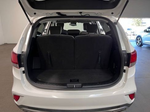 Used 2017 Hyundai Santa Fe SE image 15