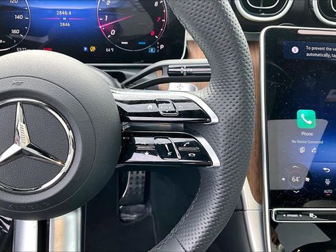 Used 2025 Mercedes-Benz C 300 Sedan image 24