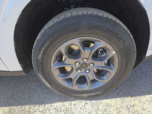 New 2026 Ford Maverick XLT FWD image 7