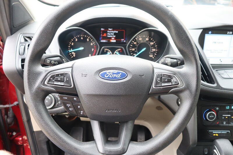 Used 2019 Ford Escape SE AWD/4WD image 9