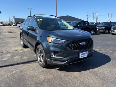 Used 2024 Ford Edge SEL w/ Convenience Package