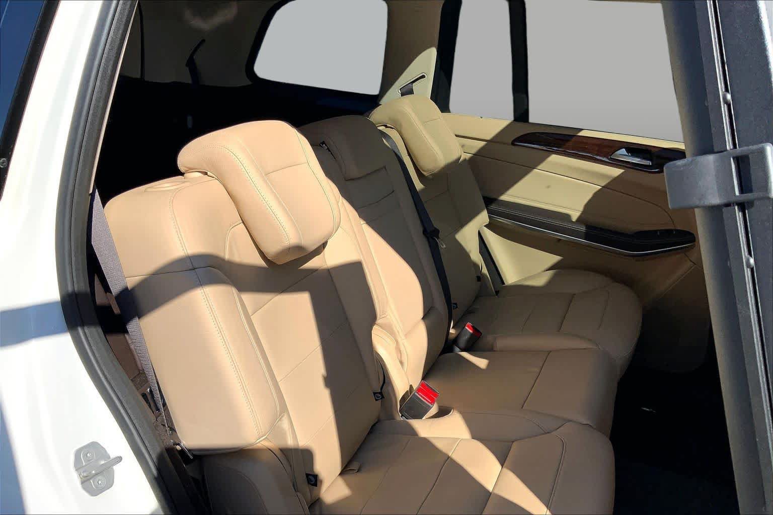 Used 2017 Mercedes-Benz GLS 550 4MATIC image 20