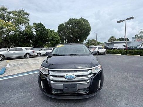 Used 2013 Ford Edge SEL FWD image 9