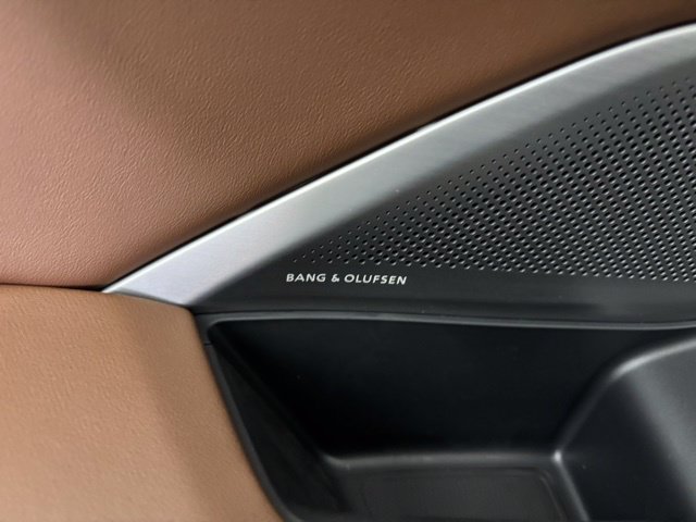 Certified 2026 Acura MDX w/ Technology Package FWD image 13