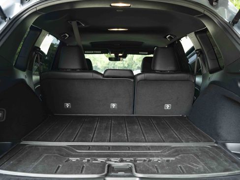 Used 2025 Honda Passport Black Edition image 42