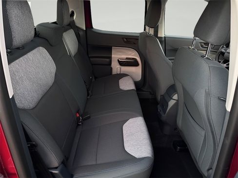 New 2026 Ford Maverick XLT image 30