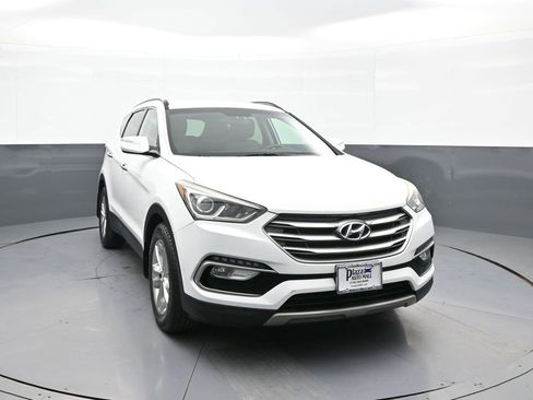 Used 2018 Hyundai Santa Fe Sport 2.0T image 3