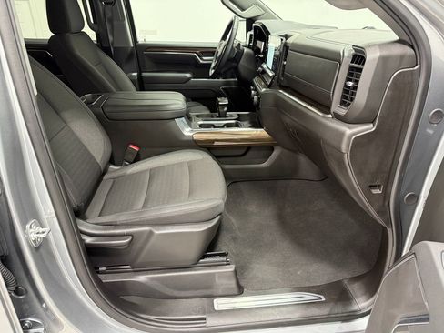 Used 2025 Chevrolet Silverado 1500 RST w/ Convenience Package II image 26