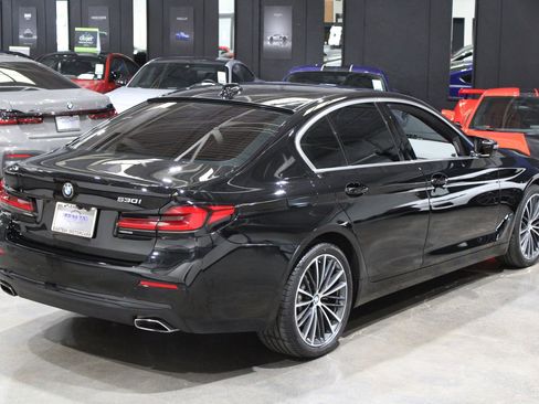 Used 2021 BMW 530i w/ Premium Package RWD image 15