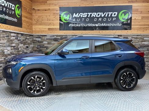 Used 2021 Chevrolet TrailBlazer LT w/ Convenience Package AWD/4WD image 14
