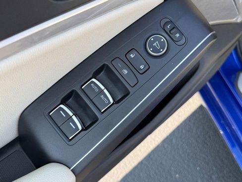 Used 2025 Acura Integra A-Spec image 9