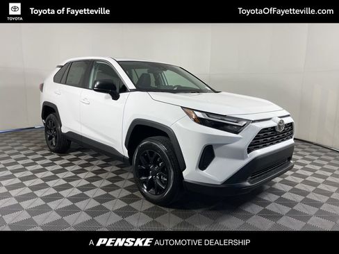 New 2025 Toyota RAV4 LE image 6