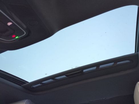 Used 2022 Audi A4 2.0T Premium Plus w/ Premium Plus Package image 28