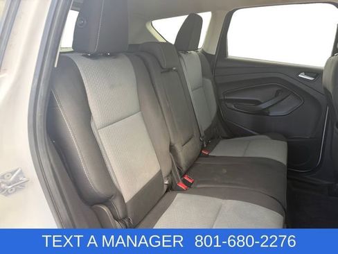Used 2018 Ford Escape SE FWD image 18