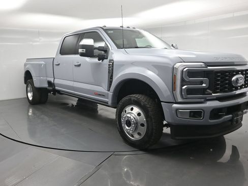 New 2026 Ford F450 Platinum w/ Platinum Plus Package AWD/4WD image 43