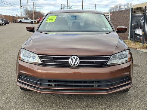 Used 2017 Volkswagen Jetta S w/ Jetta S Cold Weather Package image 2