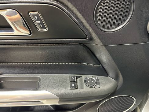 Used 2016 Ford Mustang GT Premium image 12