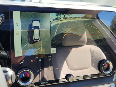 New 2025 Lexus RX 450h AWD w/ Luxury Package image 14