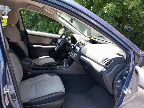 Used 2017 Subaru Crosstrek 2.0i Premium AWD/4WD image 36