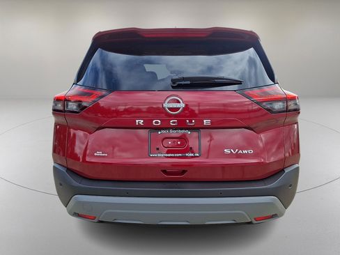 Used 2023 Nissan Rogue SV image 9