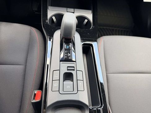 New 2026 Toyota Prius Plug-In Hybrid FWD image 7
