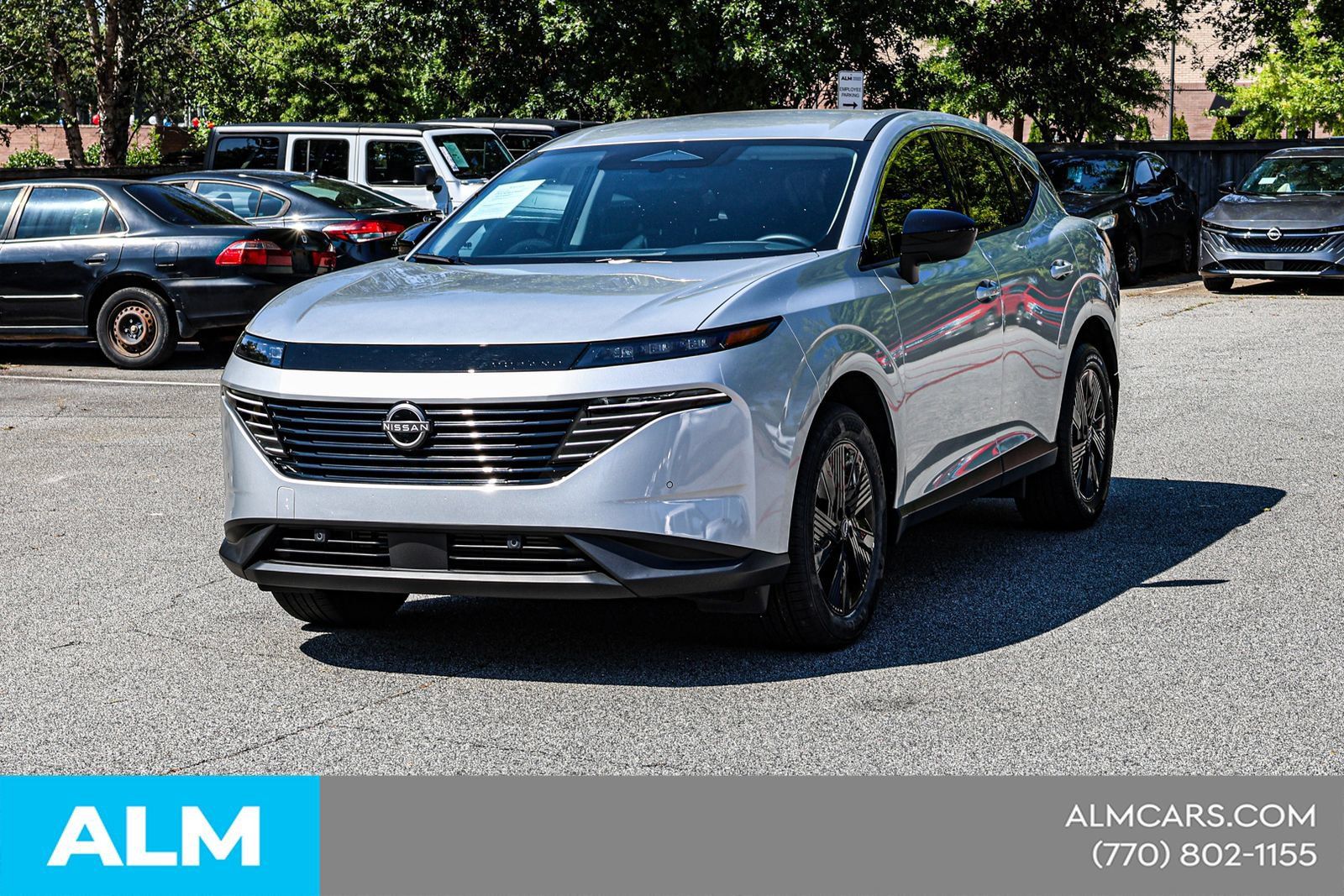 Certified 2025 Nissan Murano SV FWD image 3