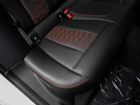 Used 2024 BMW M3 CS w/ M Driver's Package AWD/4WD image 41