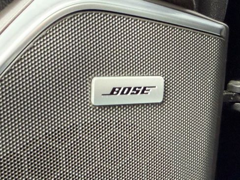 Used 2018 Cadillac Escalade Platinum image 45