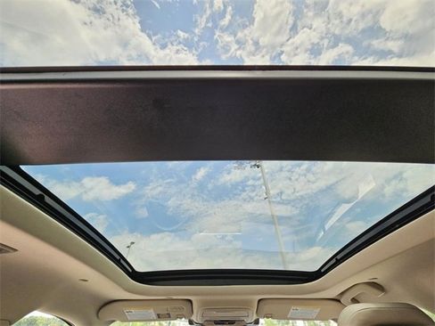 Used 2025 Lincoln Corsair Reserve w/ Equipment Group 202A image 25