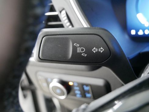 Used 2024 Ford Escape Platinum image 32